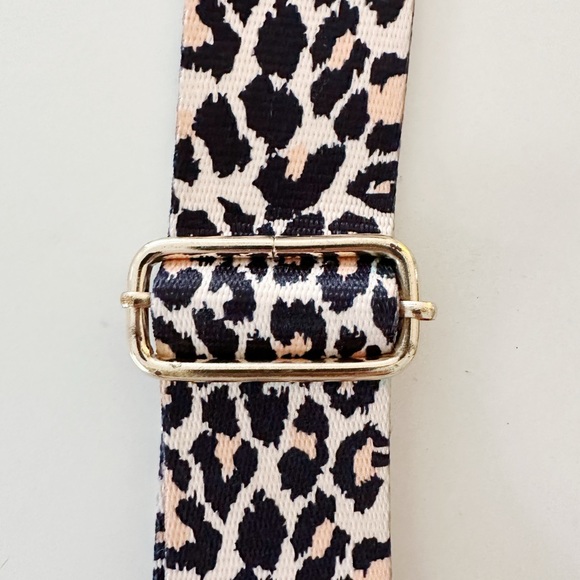 Set of 3 canvas adjustable purse straps. Like new condition. - Picture 4 of 6